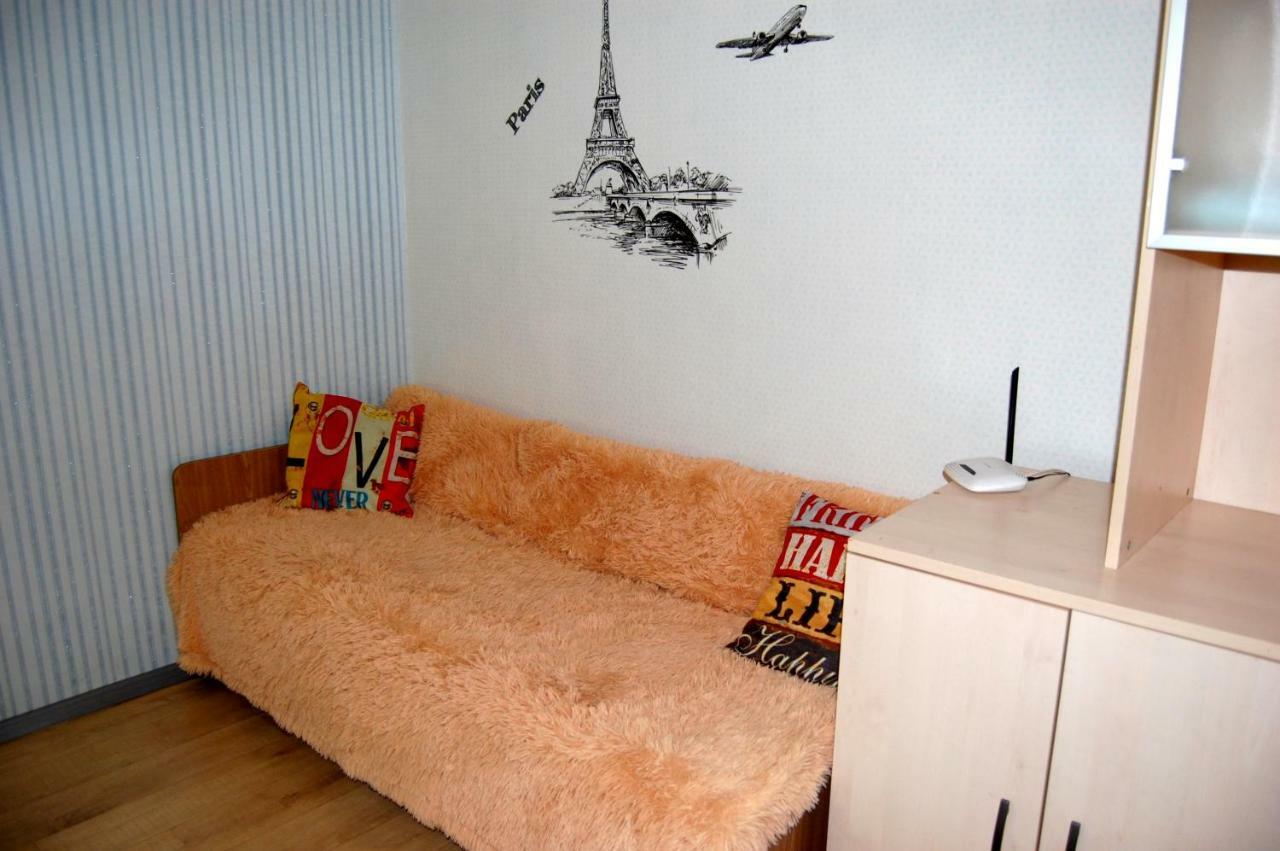 Standard Apartment On Umanskaya Kiew Exterior foto