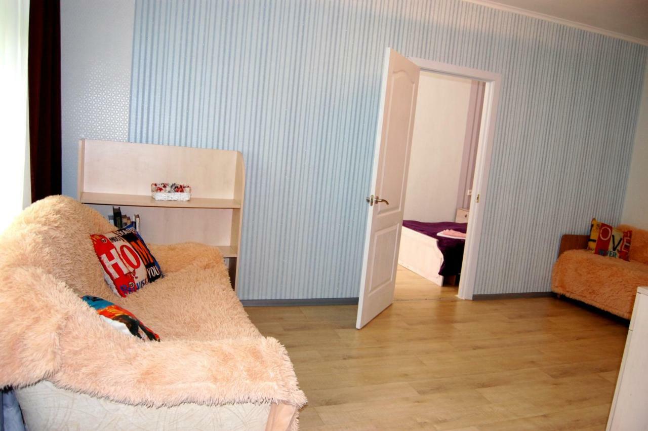 Standard Apartment On Umanskaya Kiew Exterior foto